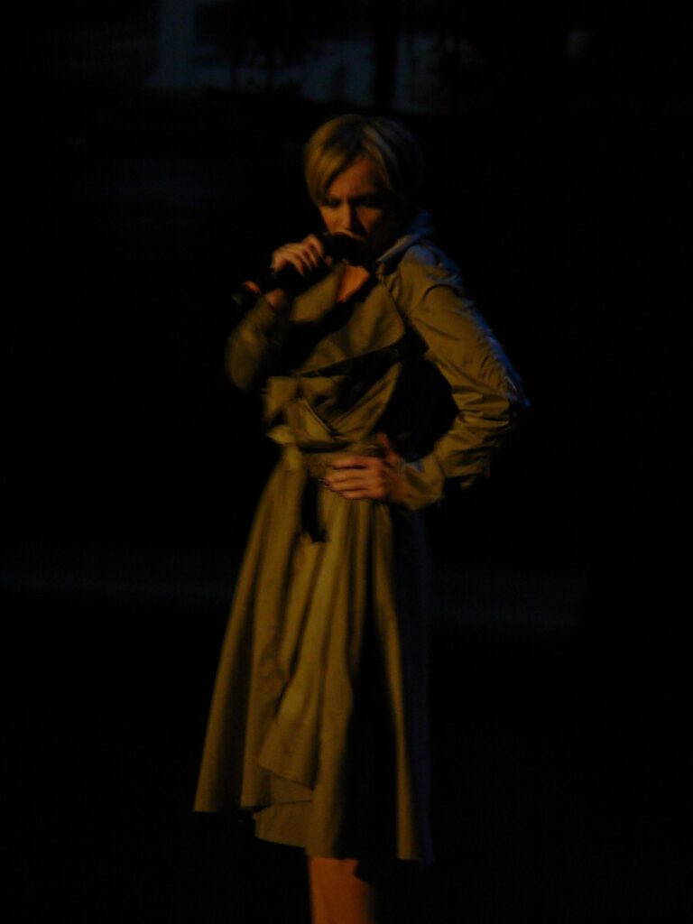 patricia-kaas-kaas-chante-piaf-argenteuil-31-octobre-2012-3